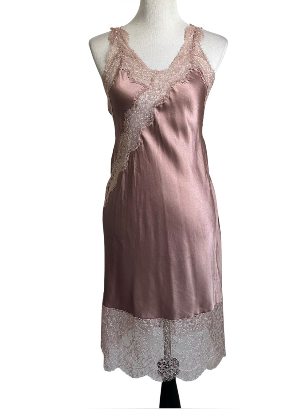Victoria’s Secret Womens Satin Lace Slip Dress Sz Medium Mauve Sleeveless NEW